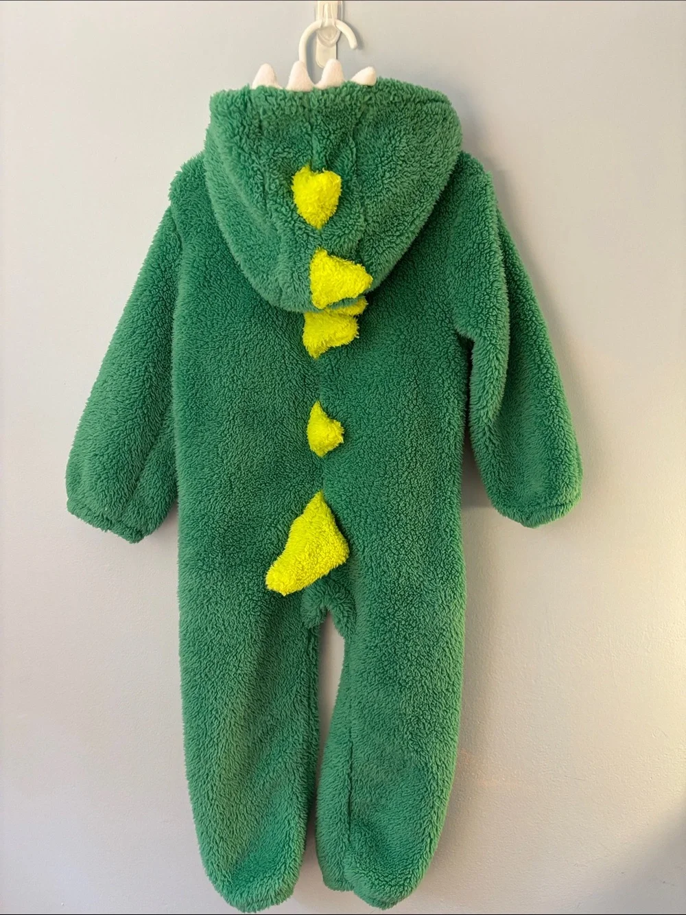 Old Navy Dinosaur 🦖 Green Plush Hooded Kids Halloween/Romper with Yellow Belly
